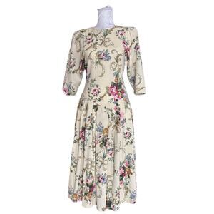 Vintage 80s Cream Pink Drop Waist Floral Dress Sz XS USA Made Tea Length